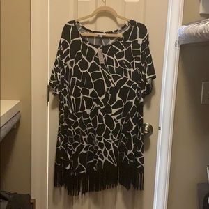 Avenue | Black Blouse